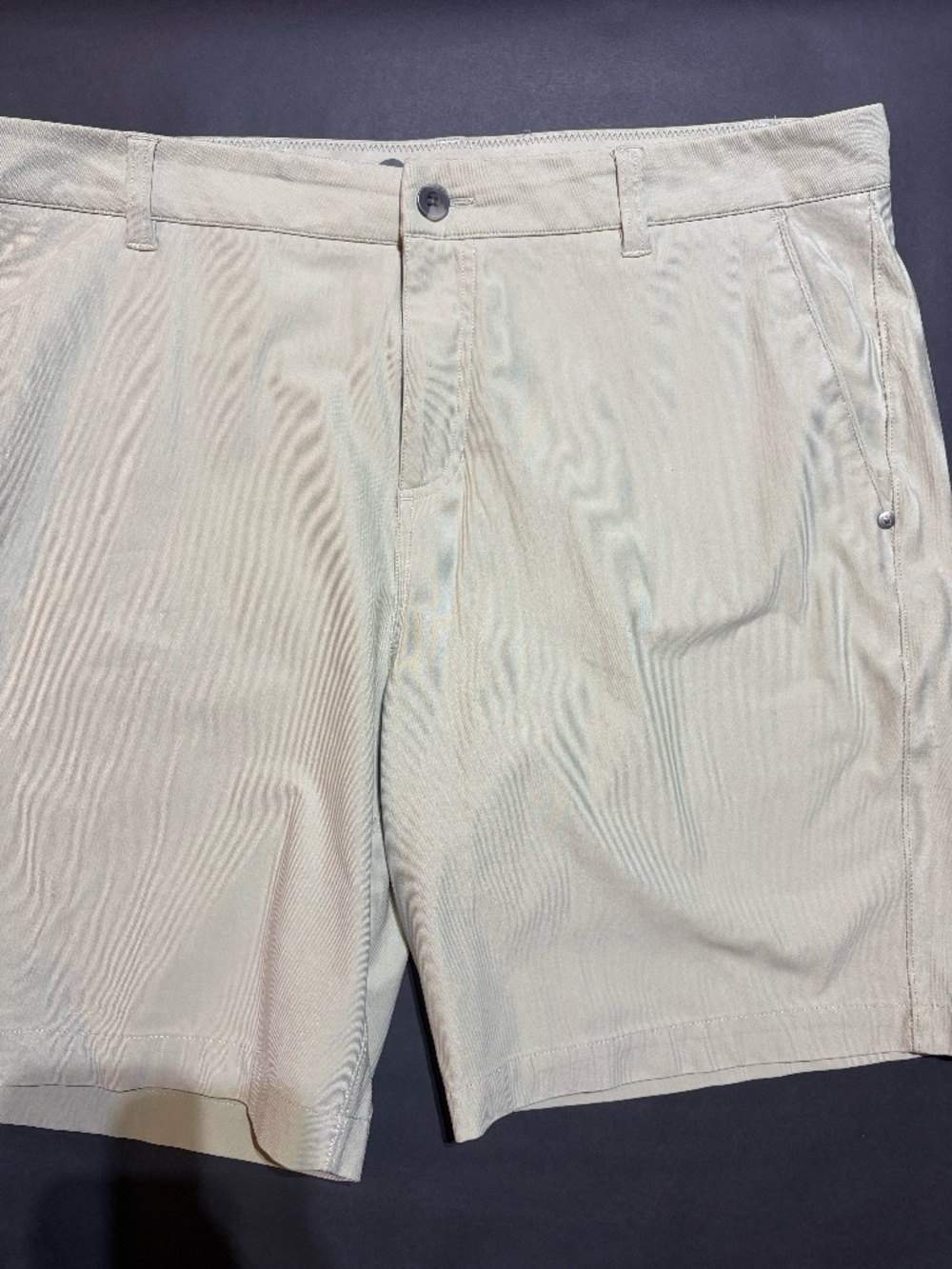 Men's Vuori Khaki shorts (size 38) - like new!